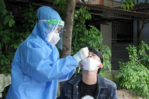 Vietnam registra más de tres mil 600 casos nuevos del COVID-19