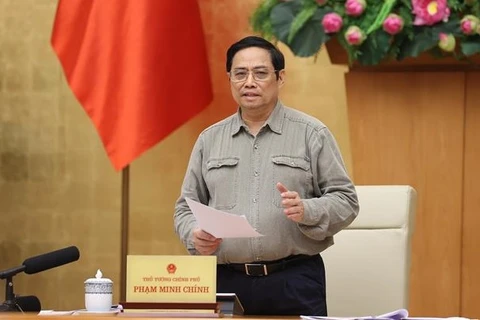 Primer ministro vietnamita insta a renovar medidas preventivas contra el COVID-19