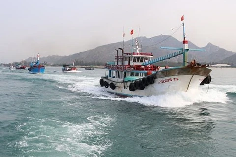 Localidades costeras de Vietnam por combatir contra la pesca ilegal 