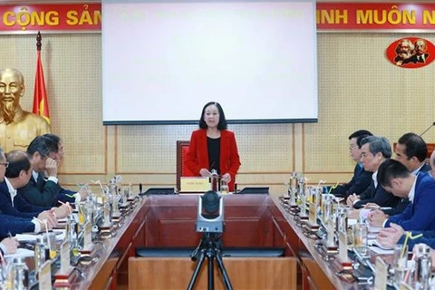 Exigen a diplomáticos vietnamitas en extranjero promover papel pionero en las relaciones exteriores