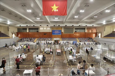 Perspectivas económicas de Vietnam dependen del progreso de la vacunación contra el COVID-19