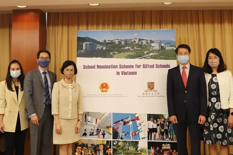 Universidad de Hong Kong (China) brinda becas a estudiantes vietnamitas