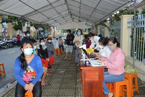 Vicepremier vietnamita urge acelerar el reconocimiento de pasaportes de vacunación 