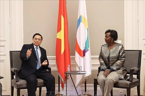 Premier vietnamita afirma apoyo a cooperación con comunidad francófona 