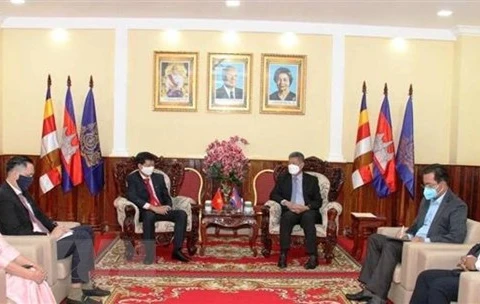 Consulado General de Vietnam felicita a Camboya por su Día Nacional 