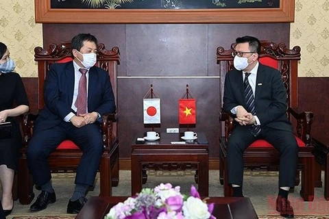 Periódico Nhan Dan promueve cooperación entre Vietnam y Japón