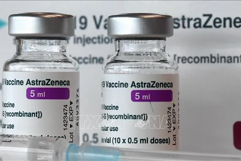 Vietnam recibe 50 mil dosis de vacuna contra el COVID-19 de Austria