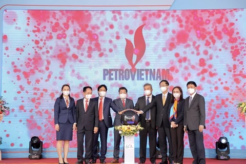 Conmemoran aniversario del Día de Tradición de la industria petrolera vietnamita