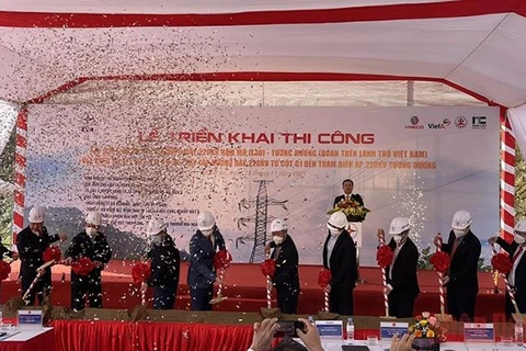 Inician construcción de la línea de transmisión eléctrica entre Laos y Vietnam