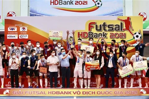 Club vietnamita Thai Son Nam retiene título del Campeonato Nacional de Fútbol Sala HDBank