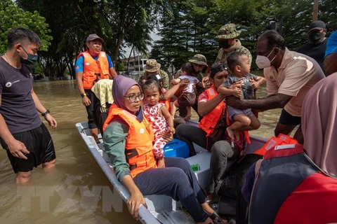Presidente vietnamita expresa condolencias por pérdidas causadas por inundaciones en Malasia