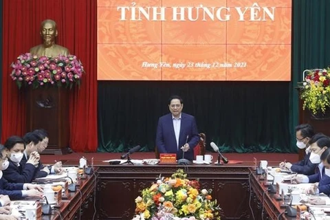 Primer ministro de Vietnam exige impulsar desarrollo armónico de provincia de Hung Yen