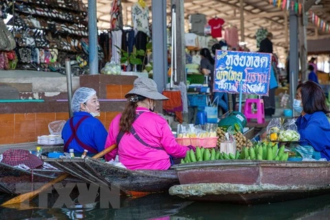 Tailandia abre más turismo de arenero en región sureña