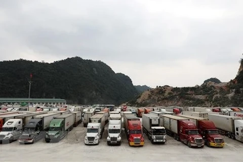 Buscan eliminar congestión en puertas fronterizas de Vietnam