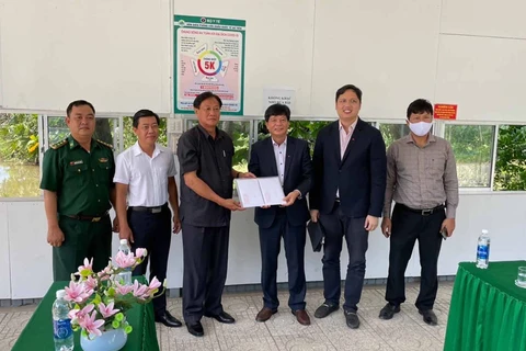 Provincia vietnamita de Kien Giang respalda a coterráneos en Camboya en ocasión del Tet