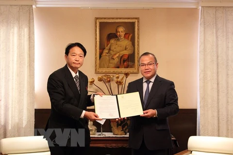Designan a ciudadanos japoneses como cónsules honorarios de Vietnam en Nagoya y Mie