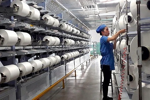 En alza valor de exportaciones de hilo de Vietnam en 2021