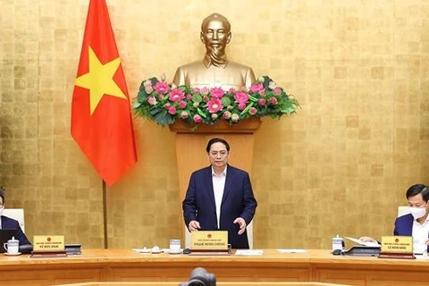 Gobierno vietnamita aboga por fortalecer recuperación y desarrollo socioeconómico