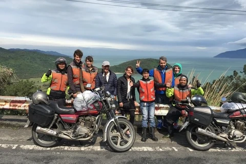 Viaje en moto de Hue a Hoi An entre mejores experiencias turísticas