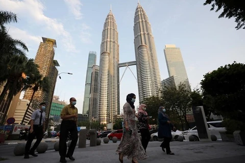 Disminuye tasa de desempleo en Malasia