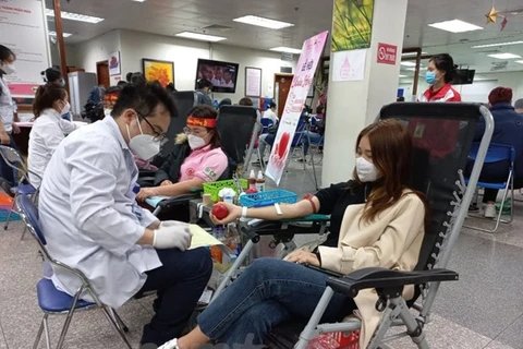 Inauguran mayor festival de donación de sangre de Vietnam 