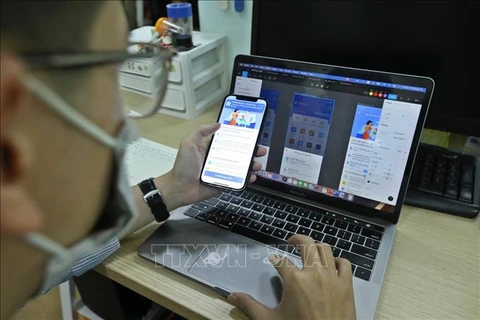 Buscan promover economía digital en Vietnam
