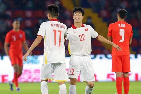 Vietnam gana 7-0 ante Singapur en Campeonato regional de fútbol