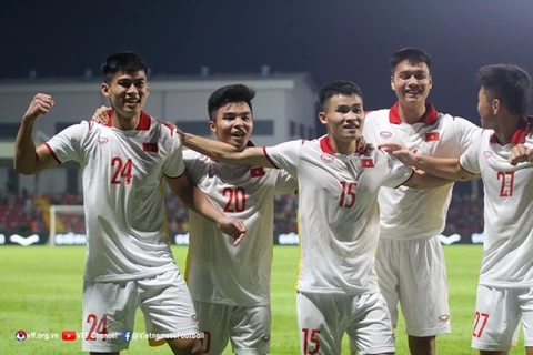 Vietnam pone pie y medio en semifinales de Campeonato de fútbol regional