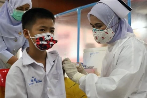 Tailandia eleva nivel de alerta de COVID-19 en medio del aumento de nuevas infecciones