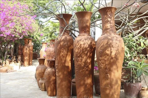 Aldea de cerámica de Bau Truc en provincia vietnamita de Ninh Thuan restaura producción