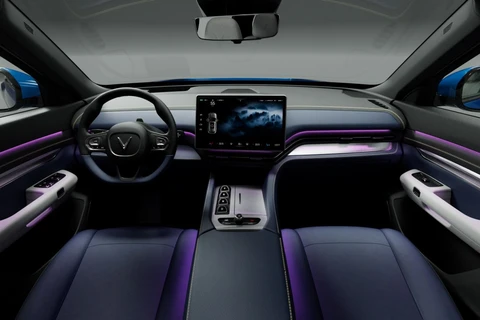 VinFast presenta detalles exteriores e interiores de autos eléctricos inteligentes
