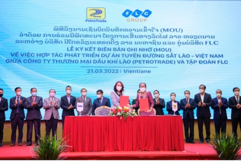 FLC y PetroTrade desarrollan proyecto ferroviario que conecta Laos y Vietnam