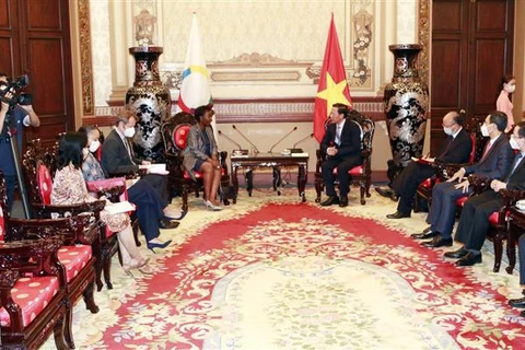 Dirigente de Ciudad Ho Chi Minh recibe a secretaria general de la Francofonía