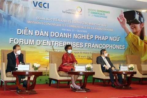 Celebran en ciudad vietnamita Foro empresarial de Francofonía