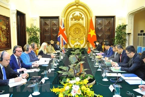 Vietnam y Reino Unido por profundizar asociación estratégica bilateral 