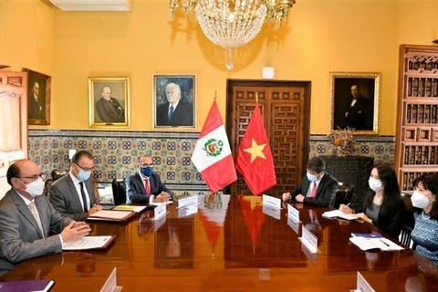 Perú considera a Vietnam un socio importante en Sudeste Asiático