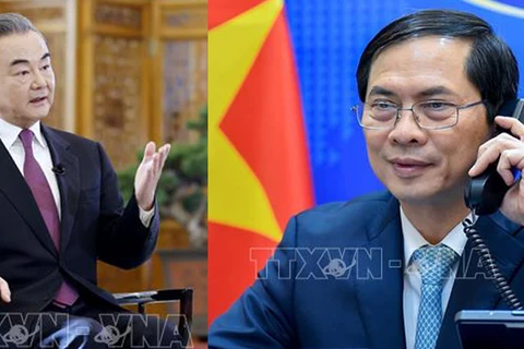 Canciller vietnamita sostiene conversaciones telefónicas con su homólogo chino 
