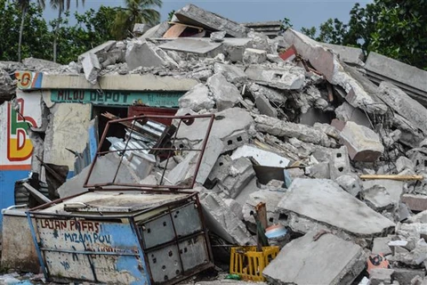 Fuerte terremoto sacude la isla filipina de Mindanao