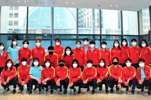  Selección femenina vietnamita concluye su curso de entrenamiento en Corea del Sur