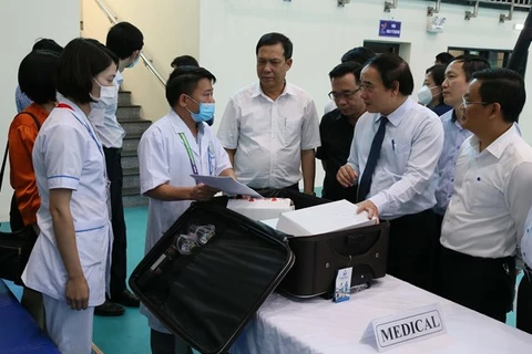 Chequean preparativos del sector de salud de provincia vietnamita para SEA Games 31