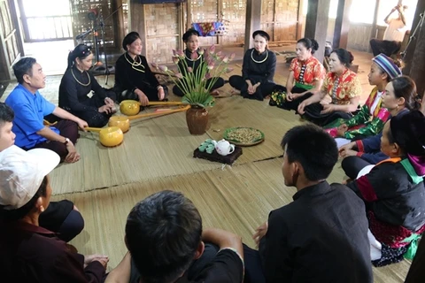 Programa de actividades “Tío Ho con la comunidad de etnias de Vietnam”