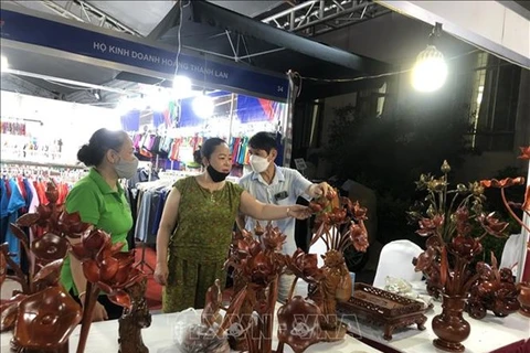 SEA Games 31: Inauguran programa para consumo de productos artesanales vietnamitas 