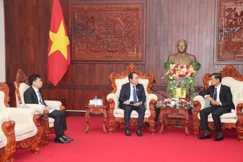 Ministerios de Vietnam y Laos fortalecen cooperación bilateral