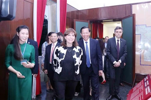 Ciudad Ho Chi Minh aspira a impulsar cooperación con Grecia en turismo y logística