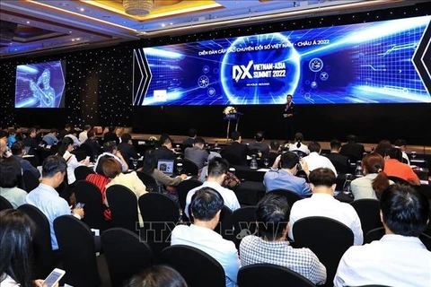 Efectúan en Hanoi Foro de Transformación Digital de Vietnam-Asia 2022