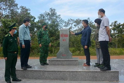 Vietnam y Camboya buscan construir línea fronteriza de paz, amistad y desarrollo sostenible 