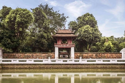 Pinturas dan vida a la antigua arquitectura vietnamita