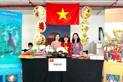 Vietnam participa en Feria cultural y culinaria internacional de 2022 en Brasilia