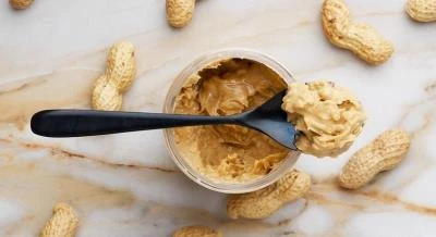 Malasia ordena retiro de mantequilla de maní por preocupaciones sobre salmonella