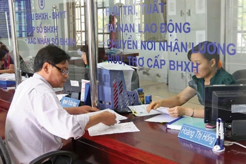 Más de 16,7 millones de vietnamitas se afilian al seguro social de desempleo